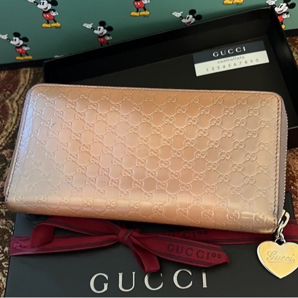 GUCCI MicroGuccissima Long Zip Around Wallet